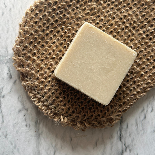 barre démaquillante naturelle et solide BKind