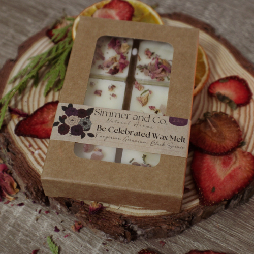 Cube de cire fonds naturels sur un rondin