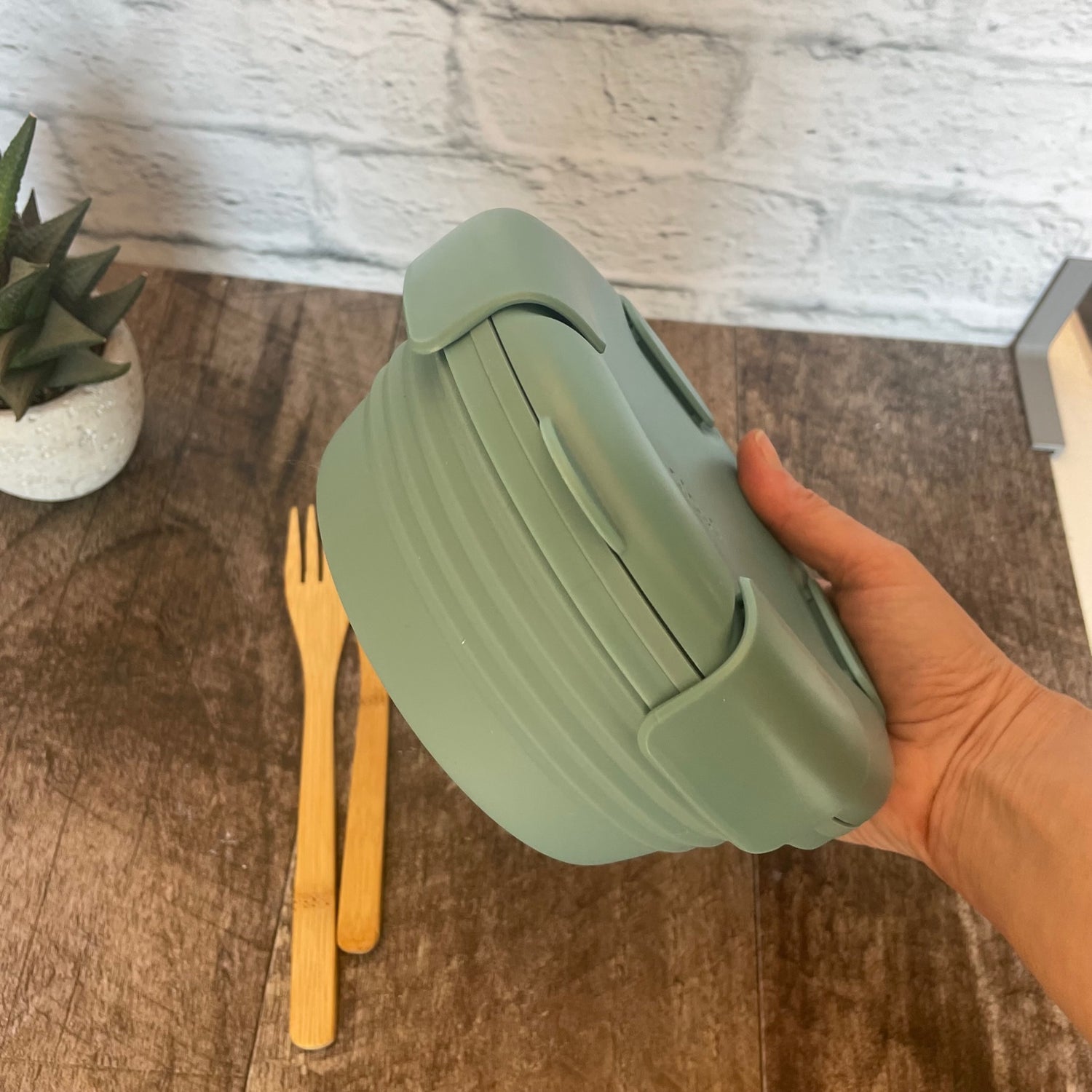 retractable silicone bol stojo