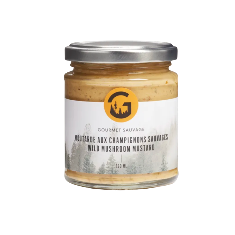 Pot de moutarde au champignons sauvages du Québec de la marque Gourmet sauvage avec une étiquette blanche sur un fond blanc.