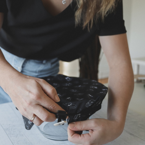 medium reusable dish cover