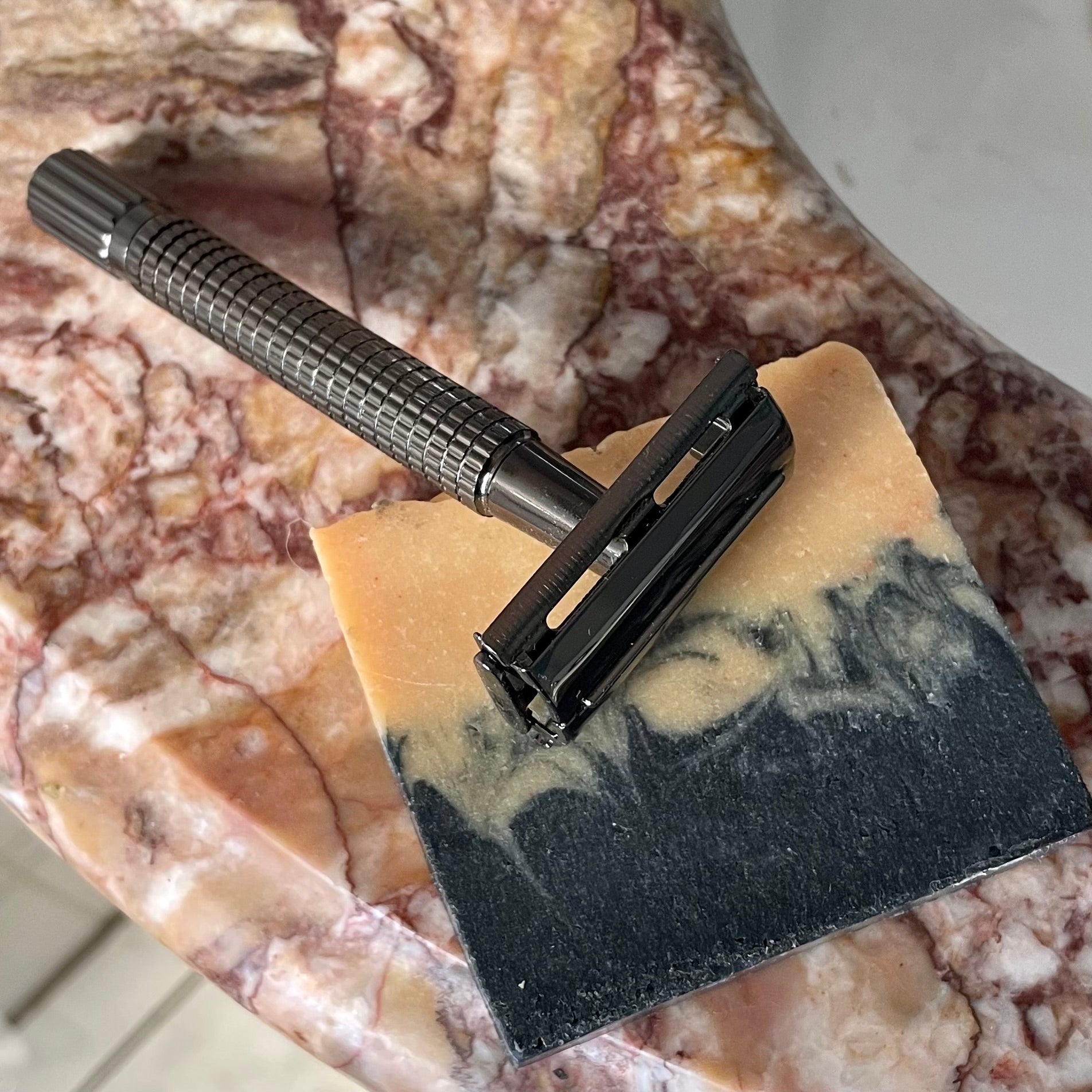 Reusable razor discount