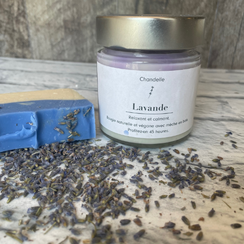 Parfait duo:  Chandelle-savon||Perfect duo: Candle and soap