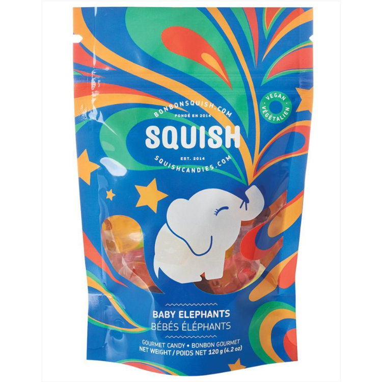 Sac de bonbon vegan à la saveur de petits fruits et en forme d'éléphant de  la marque squish sur un Un fond blanc. Vendu par Eco Loco,  Le sac est bleu. 