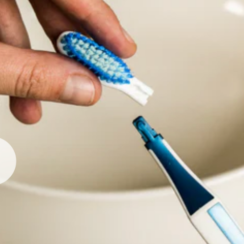 tête de remplacement pour brosse à dent faite au Québec
