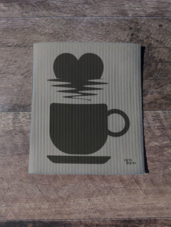 Chiffon suédois ou essuie-tout réutilisable avec un motif de café et de coeur sur un fond gris