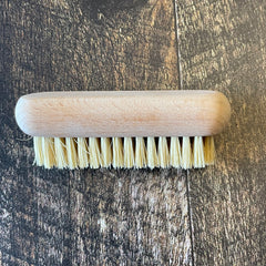 nail brush - wood and natural fibers